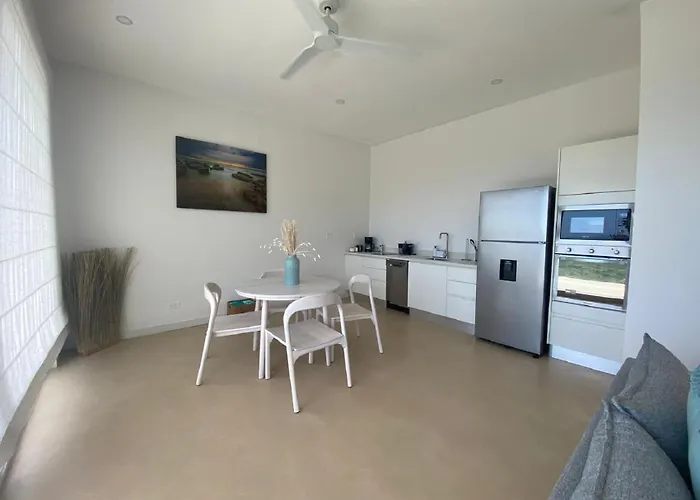 Casa Ayla B - Charming 2br Ocean View In Flamingo *